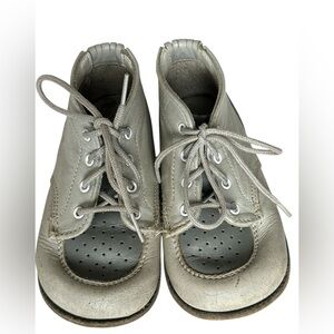 Vintage 🍁🇨🇦 kids leather two-tone lace up ankle shoes